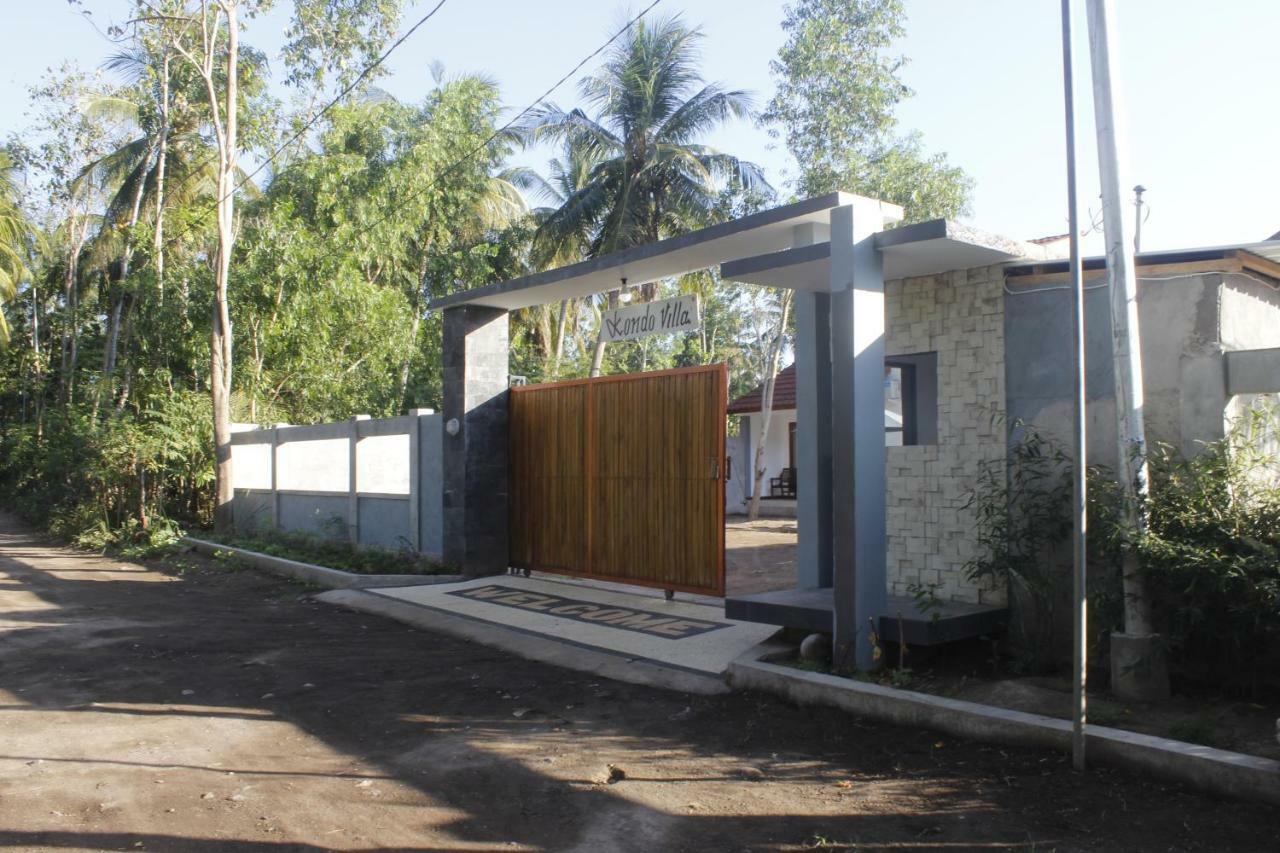 Kondo Villa Labuhan Pandan Exterior foto